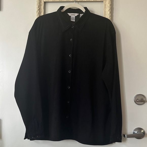 NORTHERN REFLECTIONS | Vintage Black Suede Embroidered Button Up Shirt - Picture 1 of 15